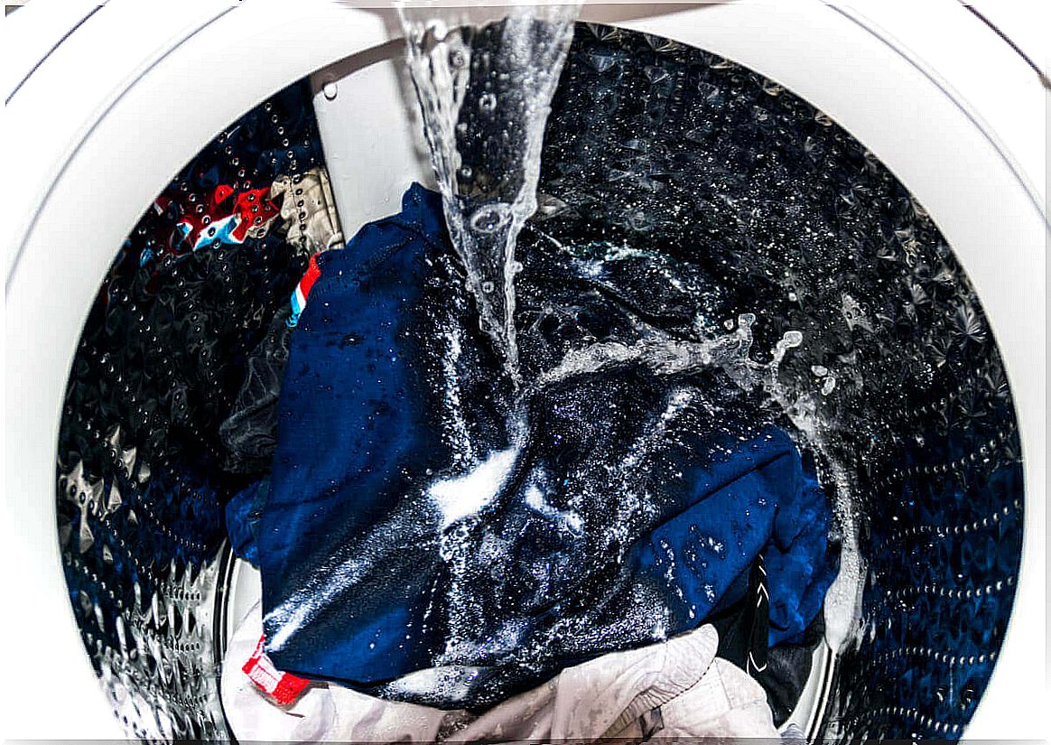 Spinning washing machine