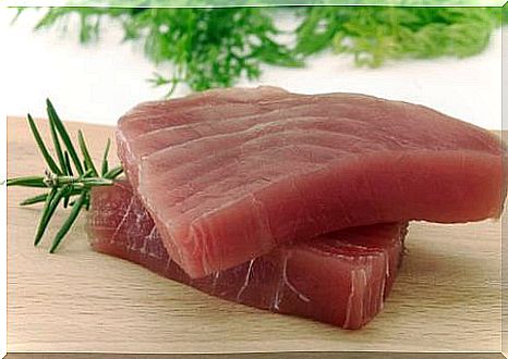 Certain types of fish cause body odor
