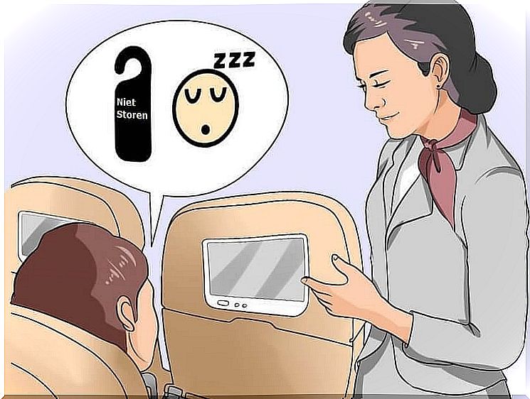 9 tricks to fall asleep on the plane
