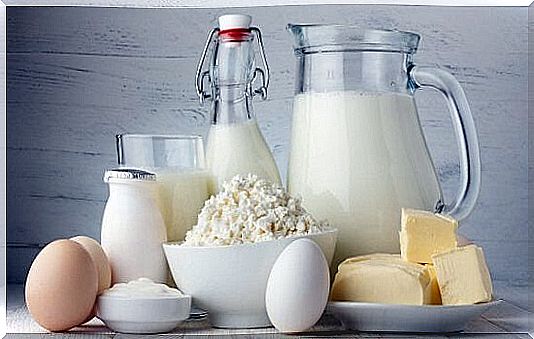 Remove your tartar by consuming calcium-rich foods and drinks