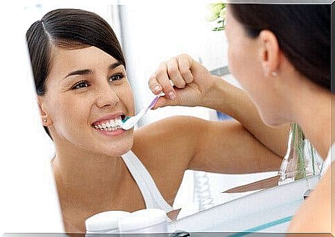 Remove tartar by brushing your teeth gently 