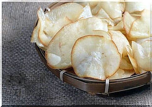 Eggplant chips in a bowl