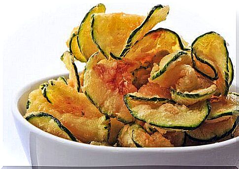 Vegetable chips in a white bowl