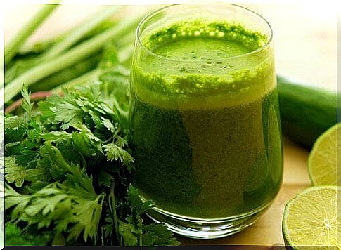 Purify your blood with green juice