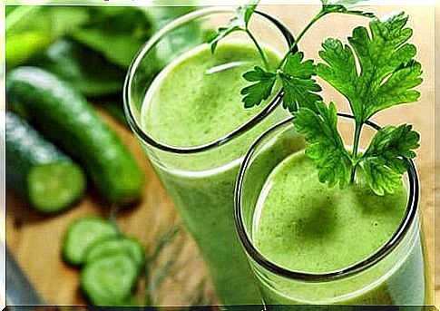 Green juices in glasses