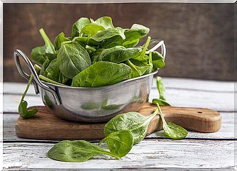 Increase platelet count with spinach